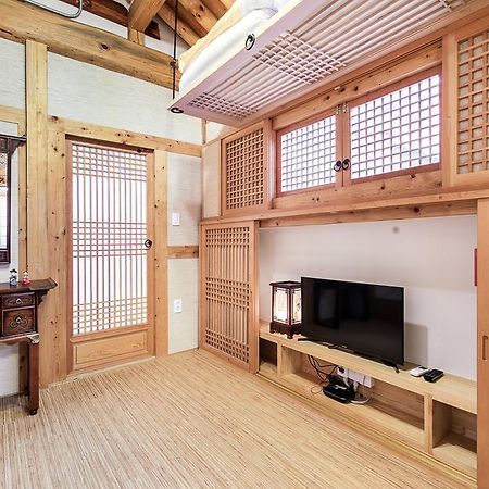 Ihwa Hanok Seoul Exterior photo